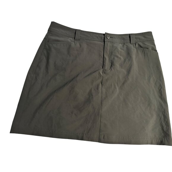 Eddie‎ Bauer Womens Gray Skort Size 14 Lightweight Casual Design With Pockets - Picture 1 of 4